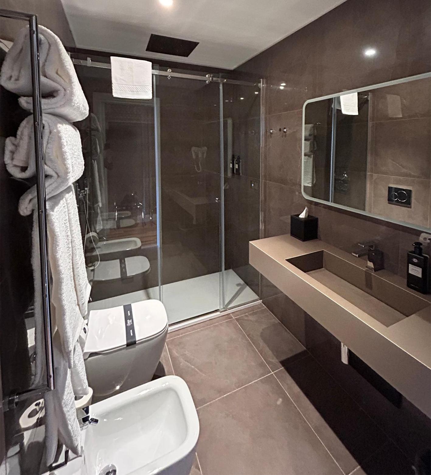 Caruso Place Boutique & Wellness Suites Neapol Zewnętrze zdjęcie